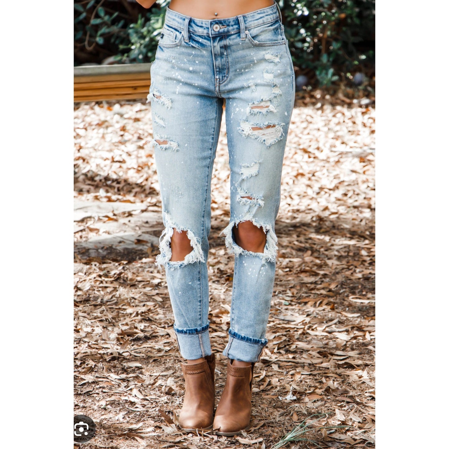 KANCAN SPLATTERED PAINT DESTROYED JEANS