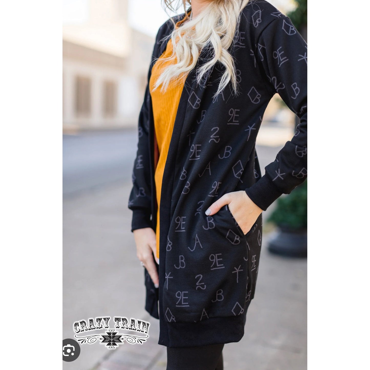 FAMILY TRADITION REVERSIBLE CARDIGAN