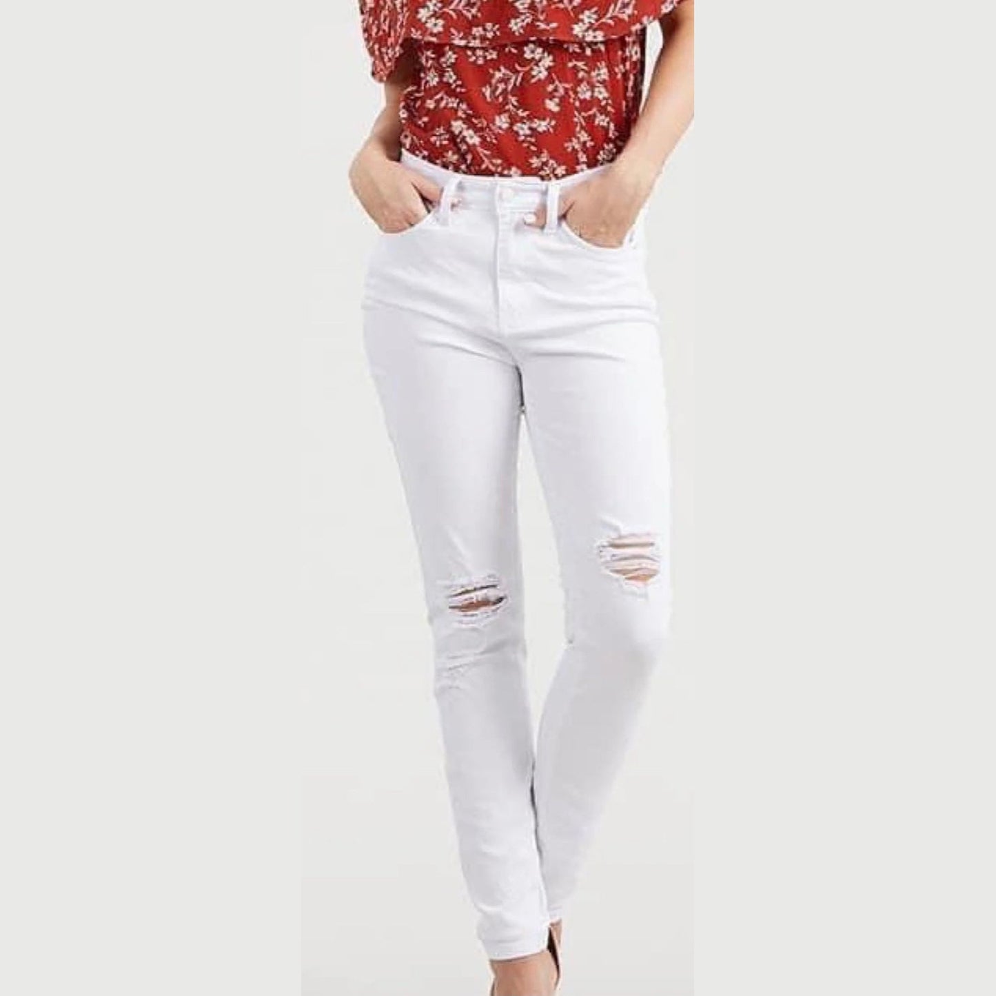 DISTRESSED WHITE JUDY BLUE JEANS