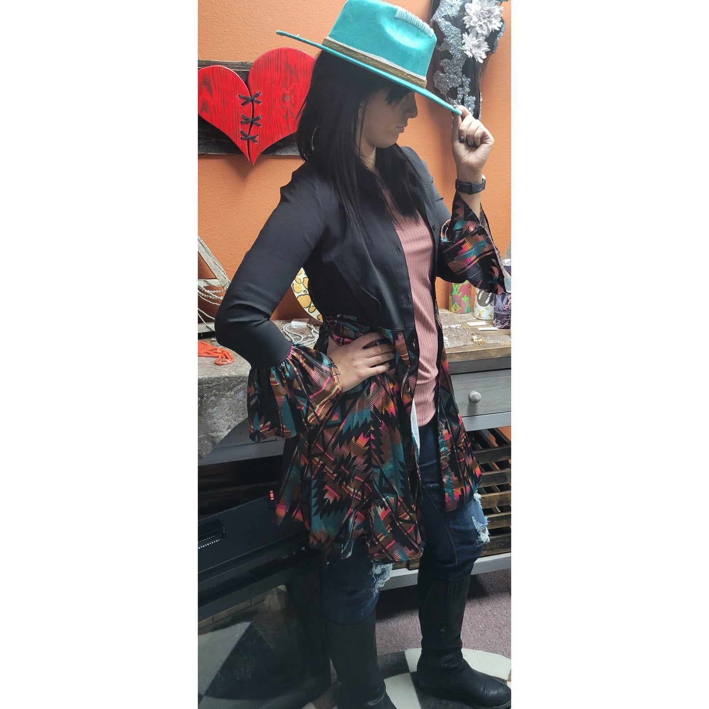AZTEC BLACK DUSTER