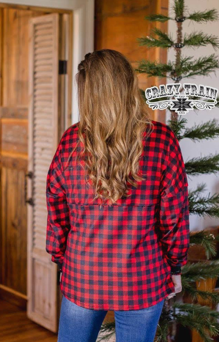 FIRESIDE PLAID PULLOVER W/POCKETS