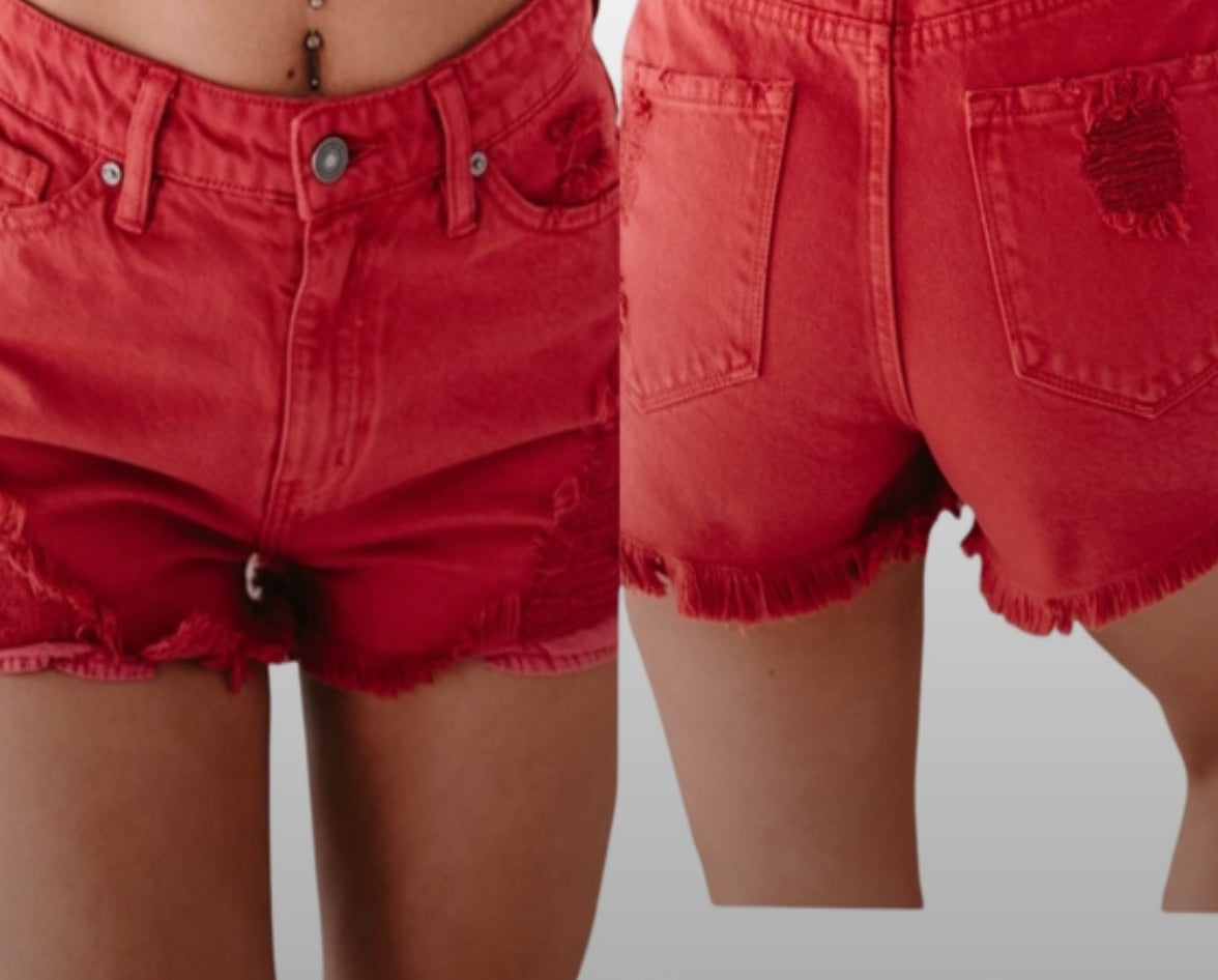 KANCAN DISTRESSED SHORTS RED