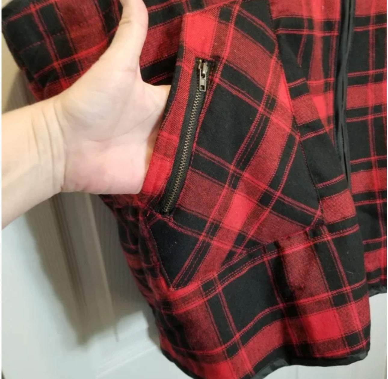 ANDREE BY UNIT PLAID ZIP UP VEST W/POCKETS