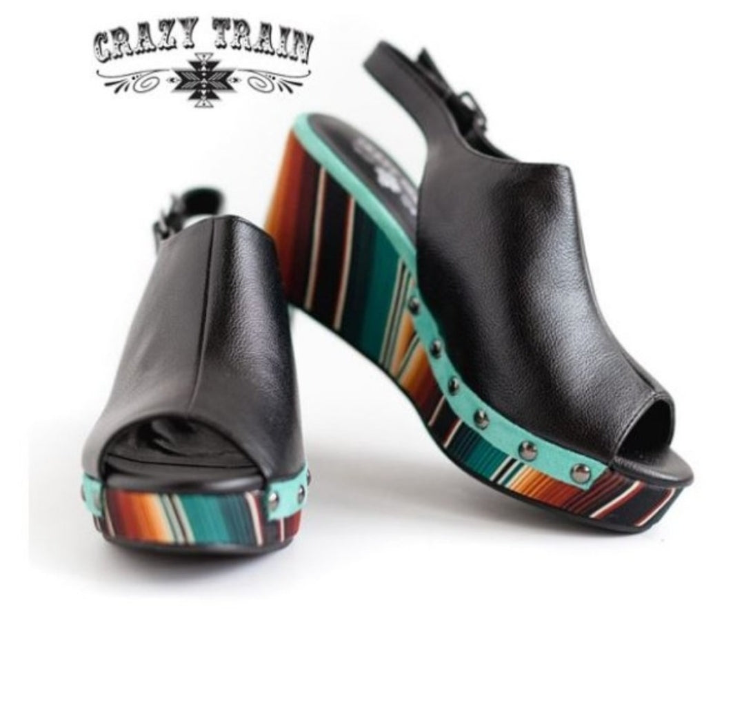 CLYDE STRIPPED WEDGE
