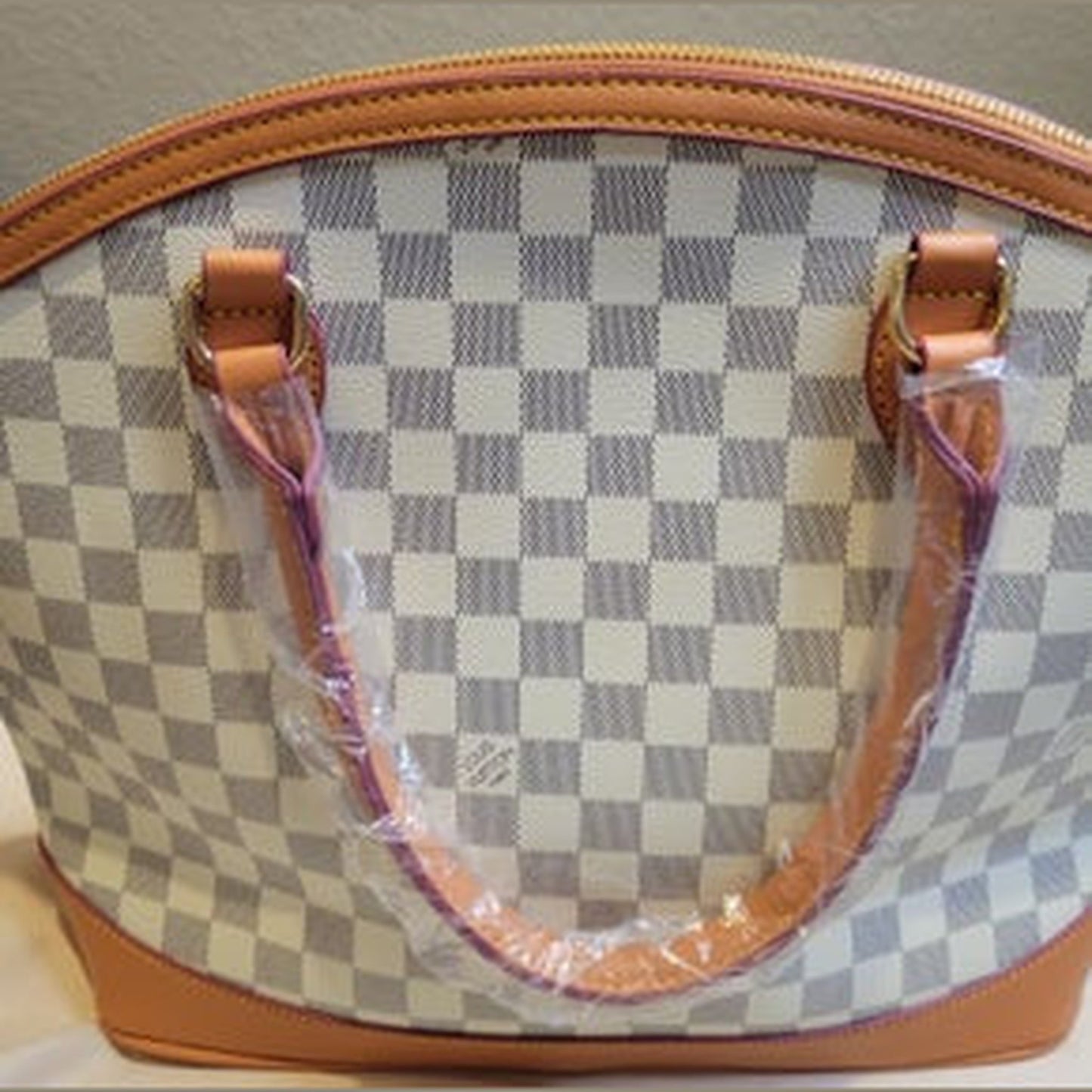 HORIZONTAL WHITE CHECK HANDBAG