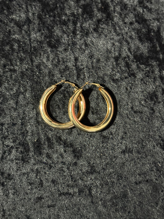 GOLD HOOPS