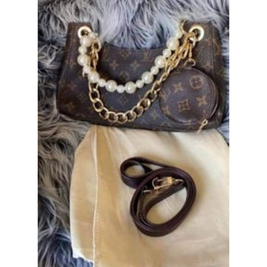 BROWN MONO PEARL GRACEFUL PURSE